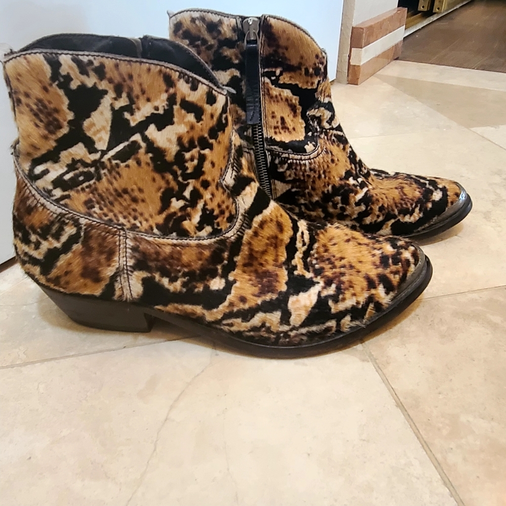Golden Goose Ltd Edition dyed calf hair, ankle boots size 38
